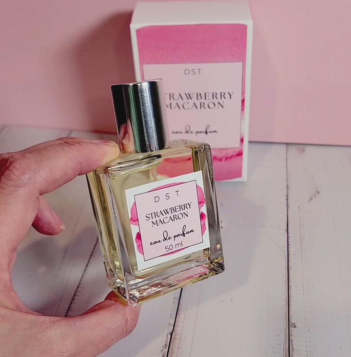 Strawberry Macaron Eau de Parfum